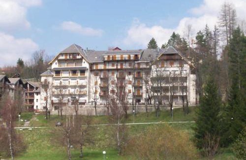 Villard-de-Lans Apartment | Appartement cosy avec parking privé et balcon à 5 min du centre de Villard-de-Lans - FR-1-515-94