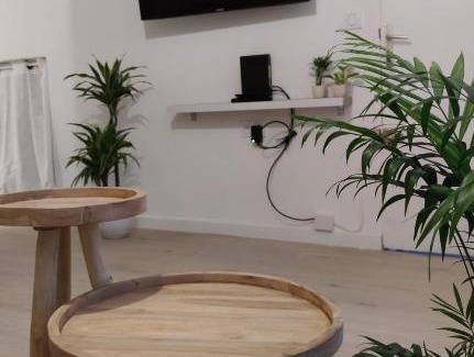 Aiguerelles Apartment | Appartement cosy avec terrasse ancien