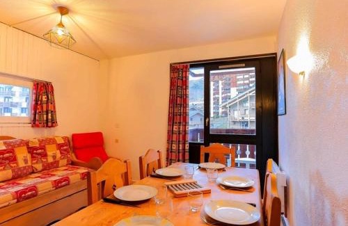 Val-Thorens Apartment | Appartement cosy avec mezzanine à Val Thorens - 5 pers, ski aux pieds, équipements complets - FR-1-637-18