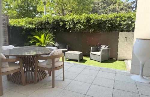 La Ciotat Apartment | Appartement Cosy avec jardin Suite Enigma