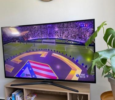 Chartres Apartment | Appartement cosy avec parking