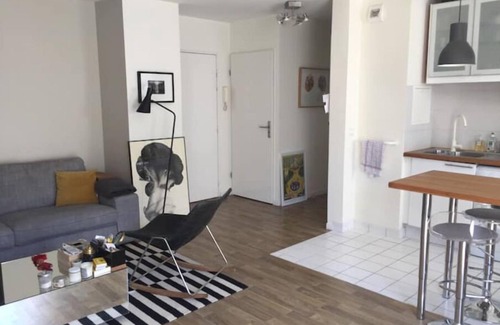 Quartier Saint-Ambroise Apartment | Appartement Cosy Dans le Haut Marais