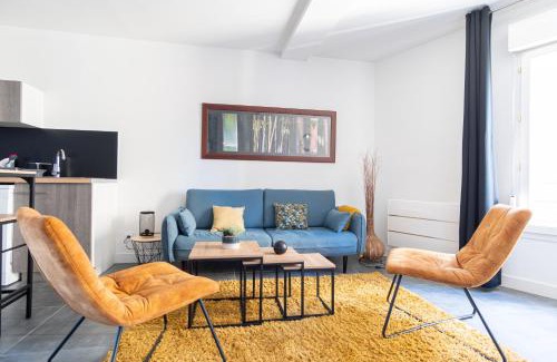 Anatole France Danton Apartment | Appartement COSY Danton 2 chambres