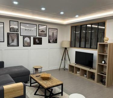 La Californie Apartment | APPARTEMENt COSY