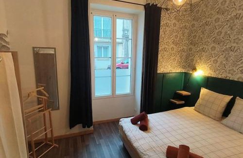 Angouleme Apartment | Appartement cosy jardin en ville