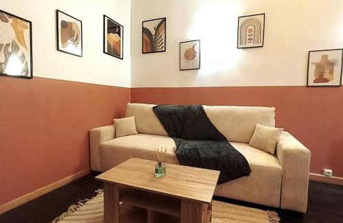 Angouleme Apartment | Appartement cosy jardin en ville
