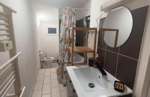 Angouleme Apartment | Appartement cosy jardin en ville