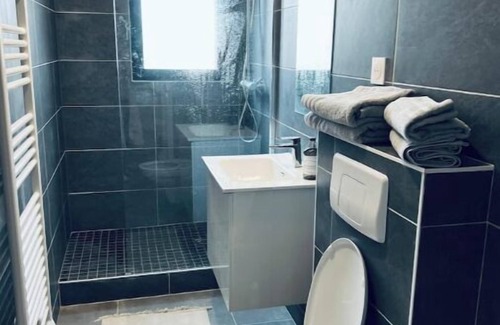 Luzarches Apartment | Appartement Cosy, Paris JO 2024, Parc Astérix, 101