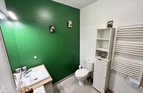 Vitrolles Apartment | Appartement cosy plage aéroport à proximité