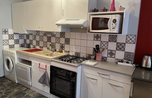 Verdun Apartment | Appartement Cosy Rue Chaussée