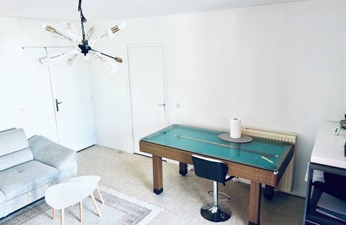 Bagneux Apartment | Appartement Cozy With Private Balcony Kitchen Metro 4 Paris