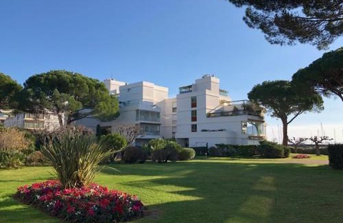 Mandelieu-la-Napoule Beach Apartment | Appartement dans résidence d'exception