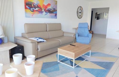 Mandelieu-La-Napoule Apartment | Appartement du Palais -classé 4 étoiles - Axelle Loc'Appart