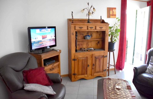 Trebes Apartment | Appartement d'une chambre avec vue sur le lac balcon et wifi a Trebes