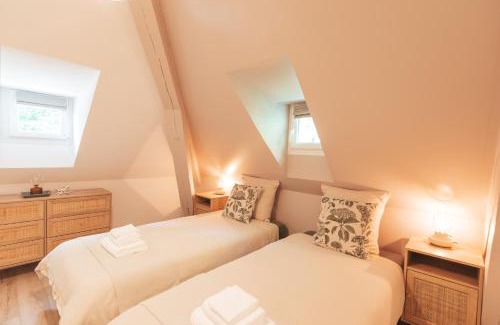 Vaulnaveys-le-Haut Apartment | Appartement dans Manoir avec piscine face au Golf d'Uriage