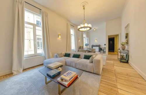 Ilot Sacre Apartment | Appartement dans l'hypercentre