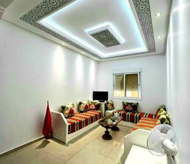 Hjar Ennhal Apartment | Appartement dans résidence à 2 pas de la mer et parking
