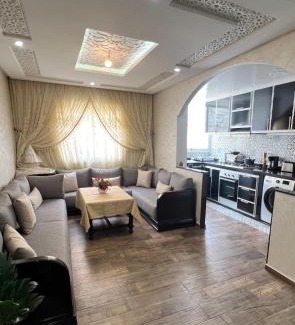 Oulad Azzouz Apartment | Appartement Dar Bouazza Tamaris Casablanca Airport AquaParc Fibre Orange Wifi Parking Security