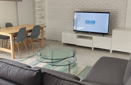 Saint-Denis Apartment | Appartement de 125 m2 Lumineux et Calme Avec Grande Terrasse