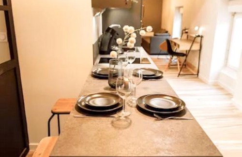 Saint-Chamond Apartment | Appartement de 2 chambres avec wifi a Saint Chamond