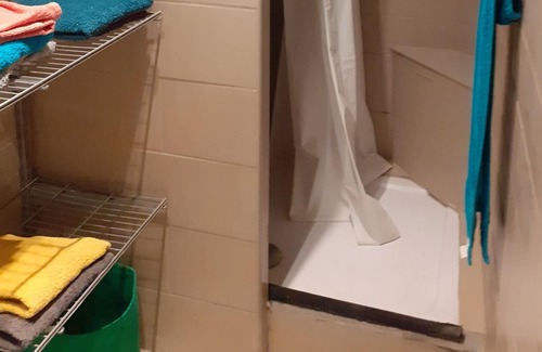 La Joliette Apartment | Appartement de 3 pièces calme dans une cour