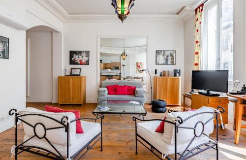 Prefecture Apartment | Appartement de grand standing, joliment décoré