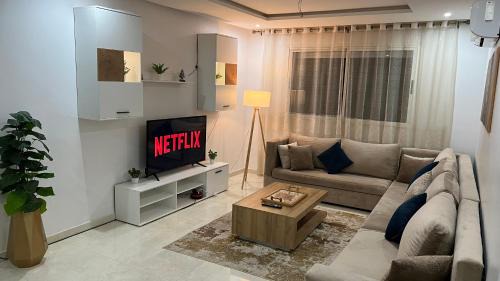 Oujda Apartment | APPARTEMENT de LUXE au COEUR de Oujda - City Budget Coralia