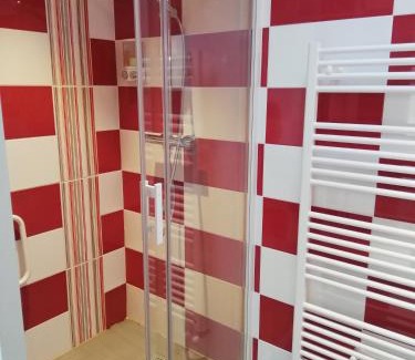 Yerres Apartment | Appartement de plain pied dans la verdure