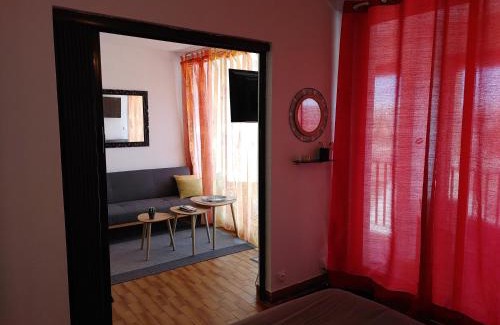 Naturist Village Apartment | Appartement double avec chambre séparée - Village naturiste Héliopolis Cap d'Agde