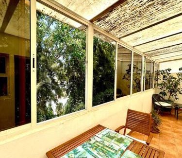 Quartier Administratif Apartment | Appartement du parc
