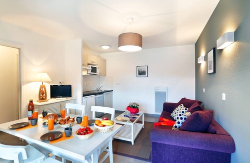 Mimizan-Plage Condo | Appartement Duplex Près de la Plage | Kitchenette