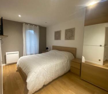 Villepinte Apartment | Appartement duplex T3 avec box - Paris - La Défense - Airport CDG - Parc des expositions - Stade de France - Disney - Astérix - Val D Europe