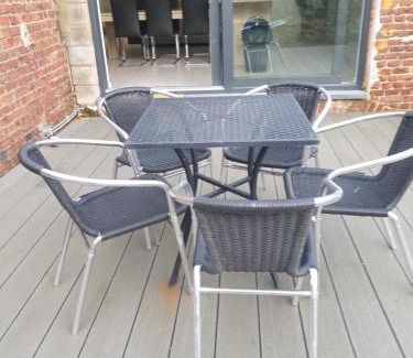 St. Genesius-Rode Apartment | Appartement en duplex avec 2 chambres