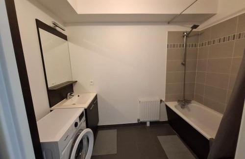 Center Apartment | Appartement en centre-ville