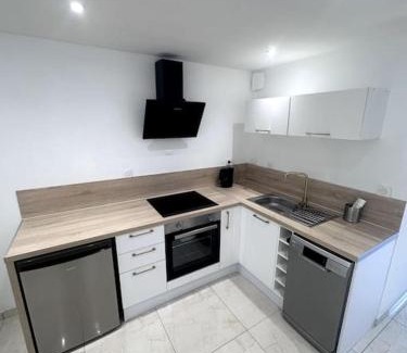 Bourgoin-Jallieu Apartment | Appartement en Hyper centre