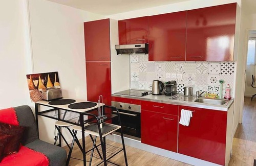 Vitry-sur-Seine Apartment | Appartement Ensoleillé à 15 minutes de Paris