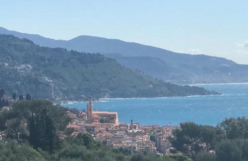 Menton Apartment | Appartement ensoleillé belle vue dégagée