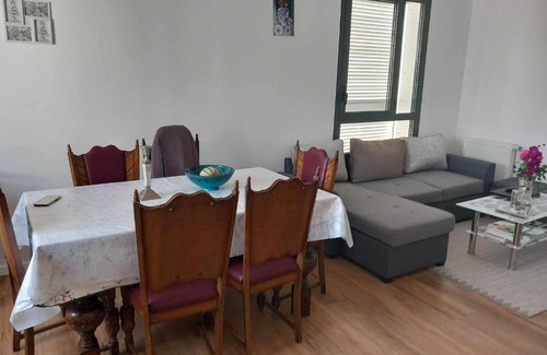 Sartrouville Apartment | Appartement entier Chez MACELINE