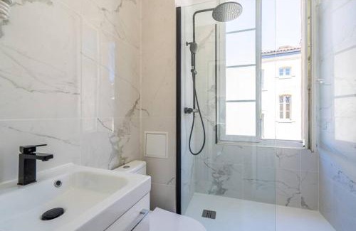 Saint-Michel Apartment | Appartement entier haut de gamme