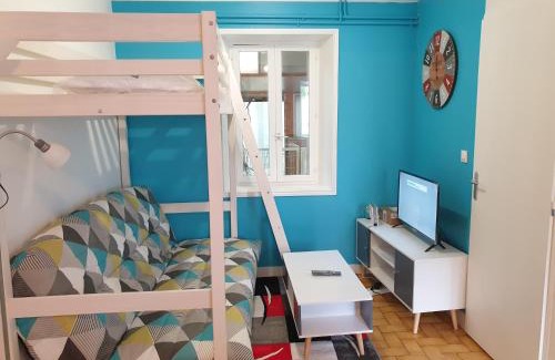 Beaumont Saint-Cyr Apartment | Appartement entier meublé à Beaumont proche Futuroscope et Poitiers Technopole