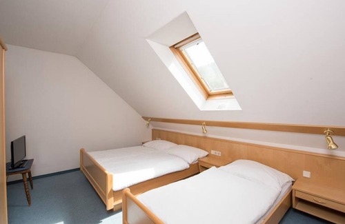 Aifersdorf House | Appartement für 4 Pers. m. Blk. - Hotel Restaurant Kärntner Stub´n