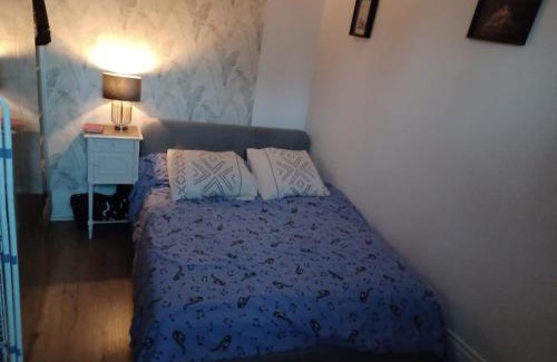 Quartier du Pont-de-Flandre Apartment | Appartement F2 équipé