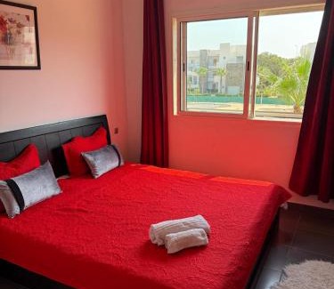 Marina Apartment | Appartement F2, Perla saidia - plage a 5 min à pieds - Piscine en travaux
