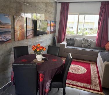 Marina Apartment | Appartement F2, Perla saidia - plage a 5 min à pieds - Piscine en travaux