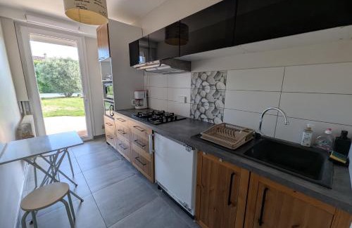 Sorbiers Apartment | Appartement F2 rez-de-jardin