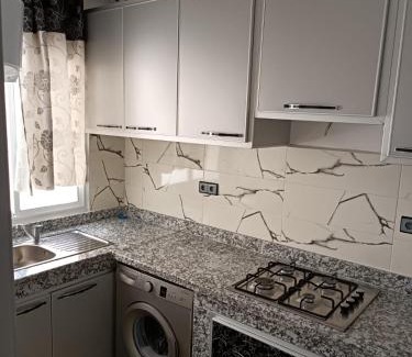 Cite Adrar Apartment | Appartement f3 tout équipé à Agadir