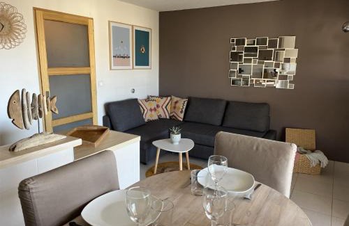 Boulouris-sur-Mer Apartment | Appartement face à la plage