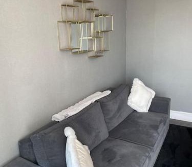 Saint-Cyr-l'Ecole Apartment | Appartement familial Wifi Netflix Amazon Prime