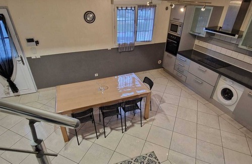 Noisy-le-Sec Apartment | Appartement Familial à 5kms de Paris