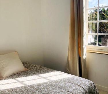 Perros-Guirec Apartment | Appartement familial lumineux à 100m de la plage